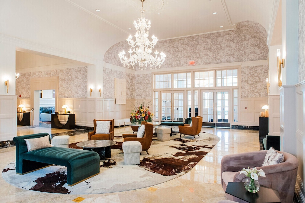 Royal Park Hotel - photo 2