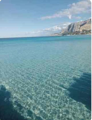 La casa di Gisa&Laura Lido di Mondello spiaggia — 4-Star Luxury Hotel in Palermo, Italy