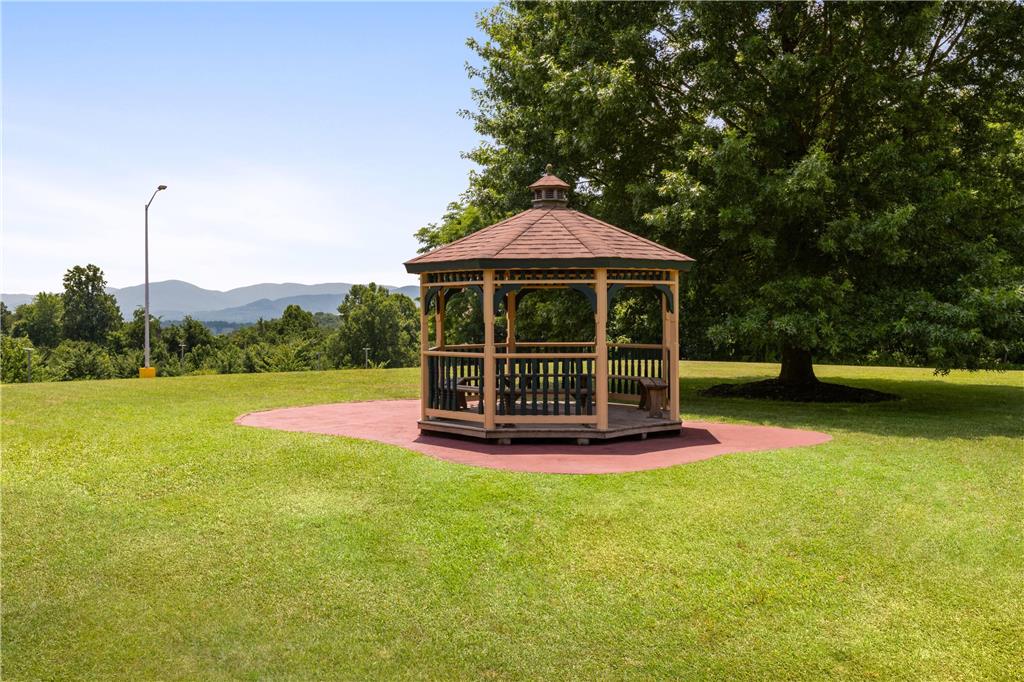 Baymont by Wyndham Salem Roanoke Area - photo 30