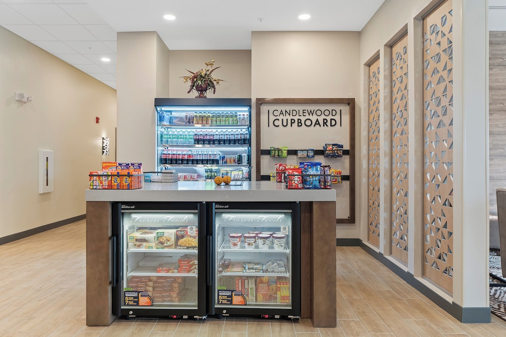 Candlewood Suites Perry National Fairground Area by IHG - photo 43