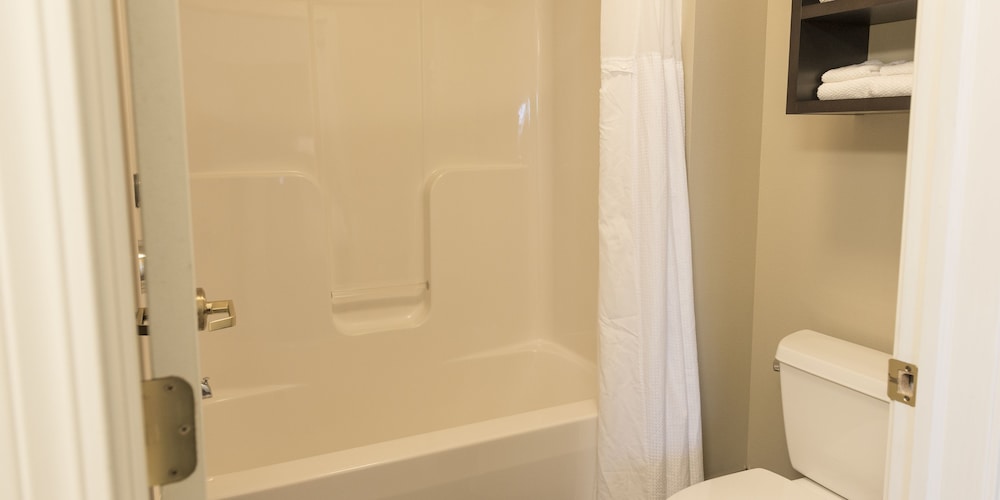 Staybridge Suites Fargo an IHG Hotel - photo 5