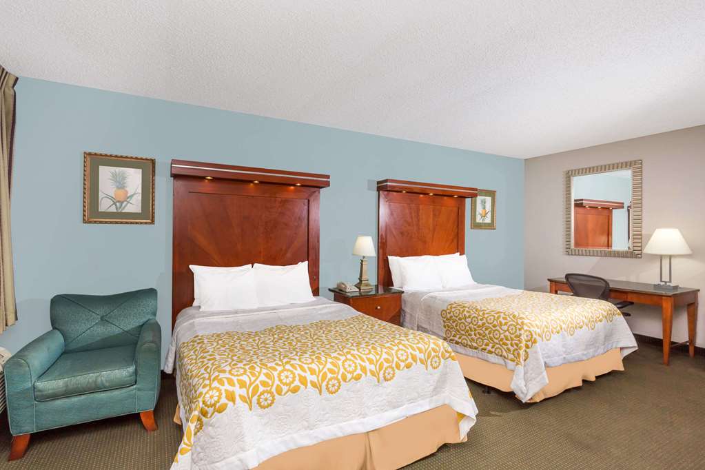 Days Inn by Wyndham Miami Airport North - photo 14