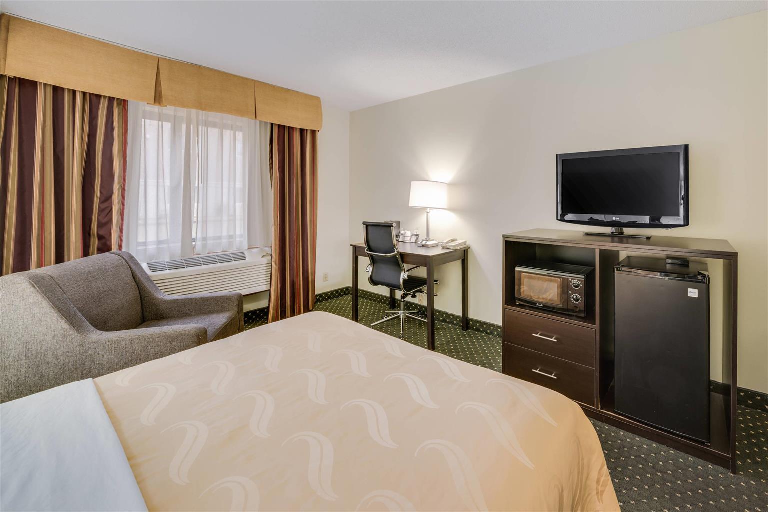 Quality Inn & Suites Sioux Falls South SD - photo 11
