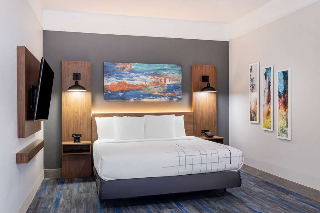 La Quinta Inn & Suites by Wyndham St. George - photo 27