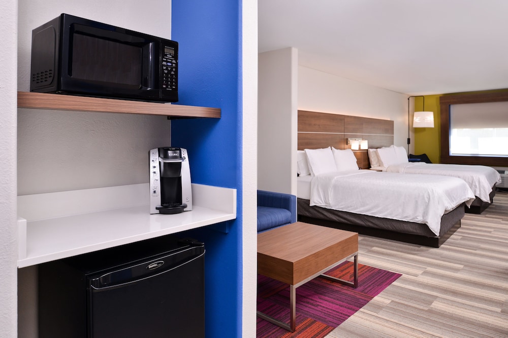 Holiday Inn Express Hotel & Suites Elgin by IHG - photo 9