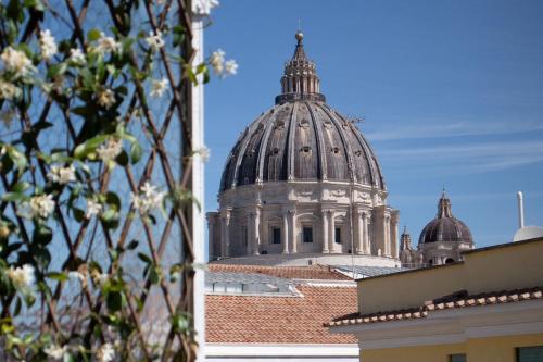 The Aristocats Apartment — 4-Star Luxury Hotel in Rome, Italy