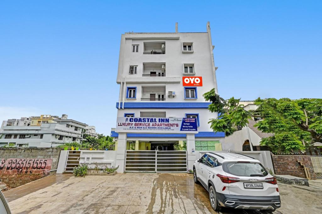 Hotel O Coastal Inn Luxury Service Apartments in Kakinada, India
