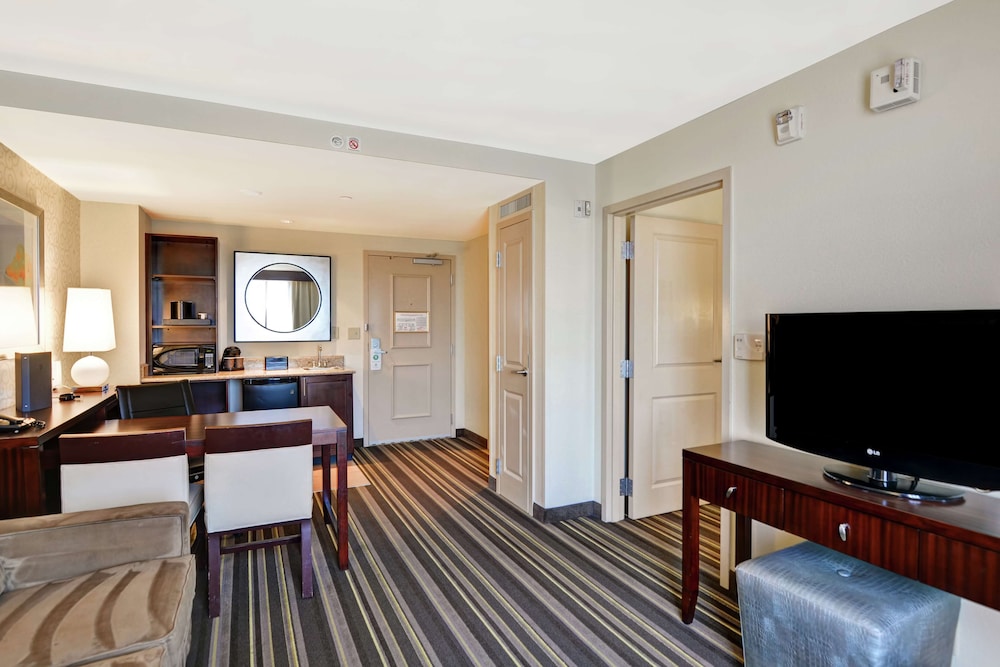 Embassy Suites by Hilton Savannah Airport - photo 28