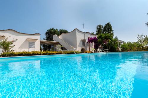 Villa Serenità — 4-Star Luxury Hotel in San Vito Dei Normanni, Italy