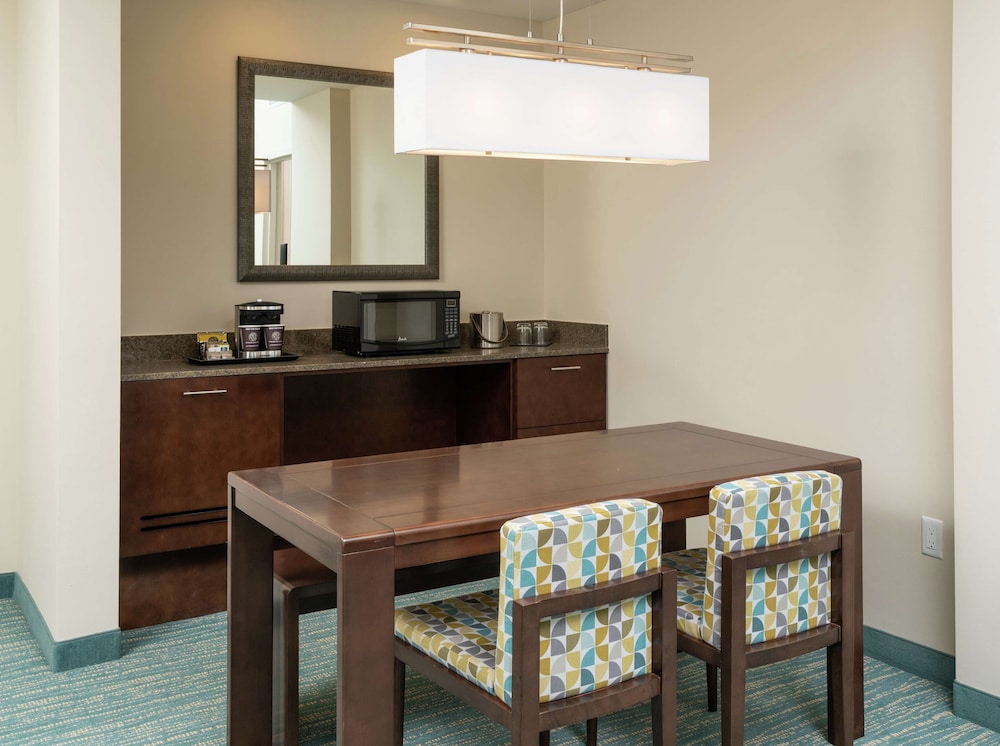 DoubleTree by Hilton Miami Doral FL - photo 13