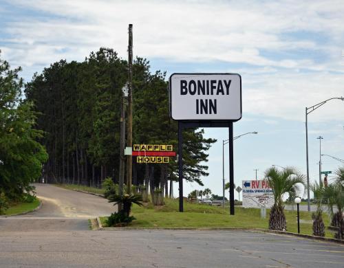 Bonifay Inn - photo 3