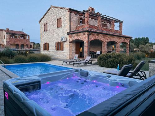 Villa Bella — 4-Star Luxury Hotel in None, Croatia