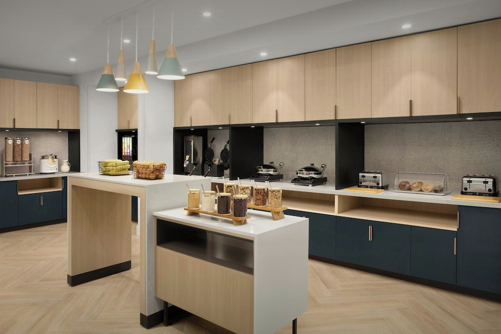 TownePlace Suites by Marriott Jacksonville Mayport - photo 81
