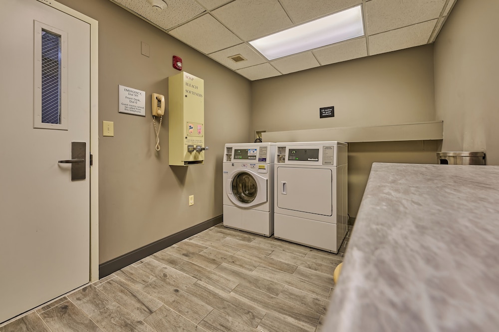 Hampton Inn Flemington - photo 19