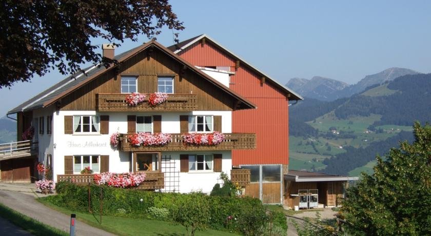 Haus Adlerhorst — 4-Star Luxury Hotel in Sulzberg, Austria
