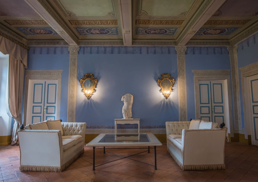 Relais Corte Rodeschi — 4-Star Luxury Hotel in Camaiore, Italy