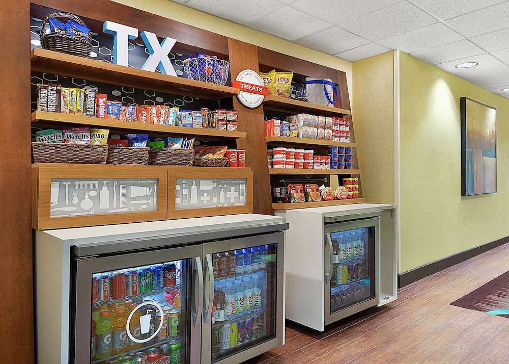 Hampton Inn Dallas Irving Las Colinas - photo 22