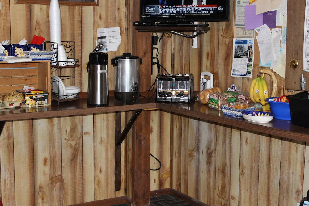 Ontario Inn - photo 3