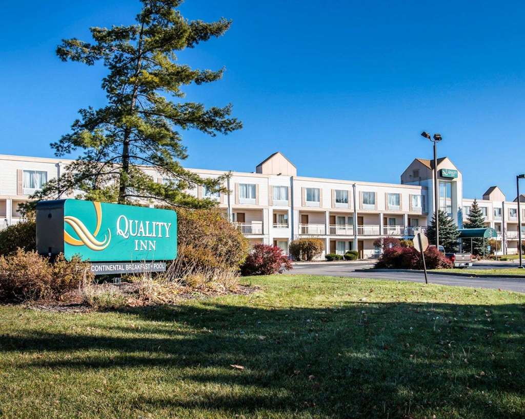 Quality Inn Toledo Airport - photo 2