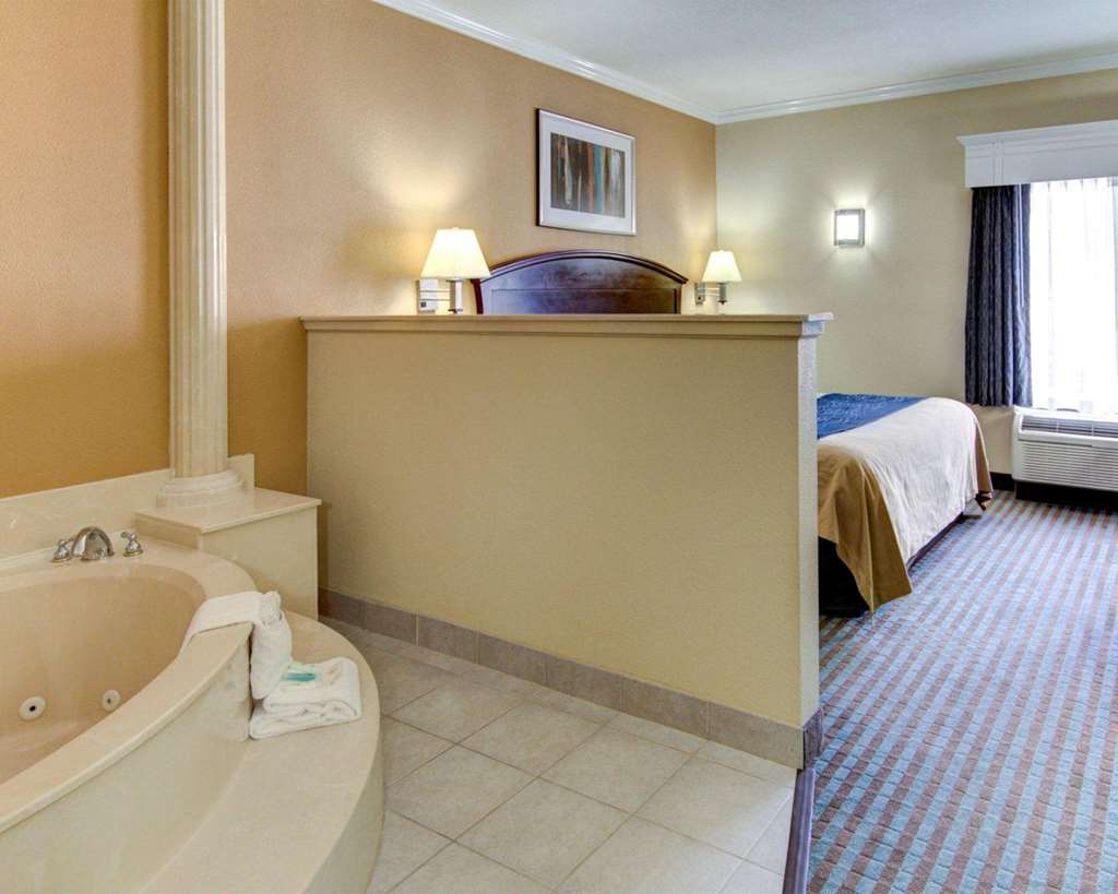 Comfort Inn Corsicana East - photo 18