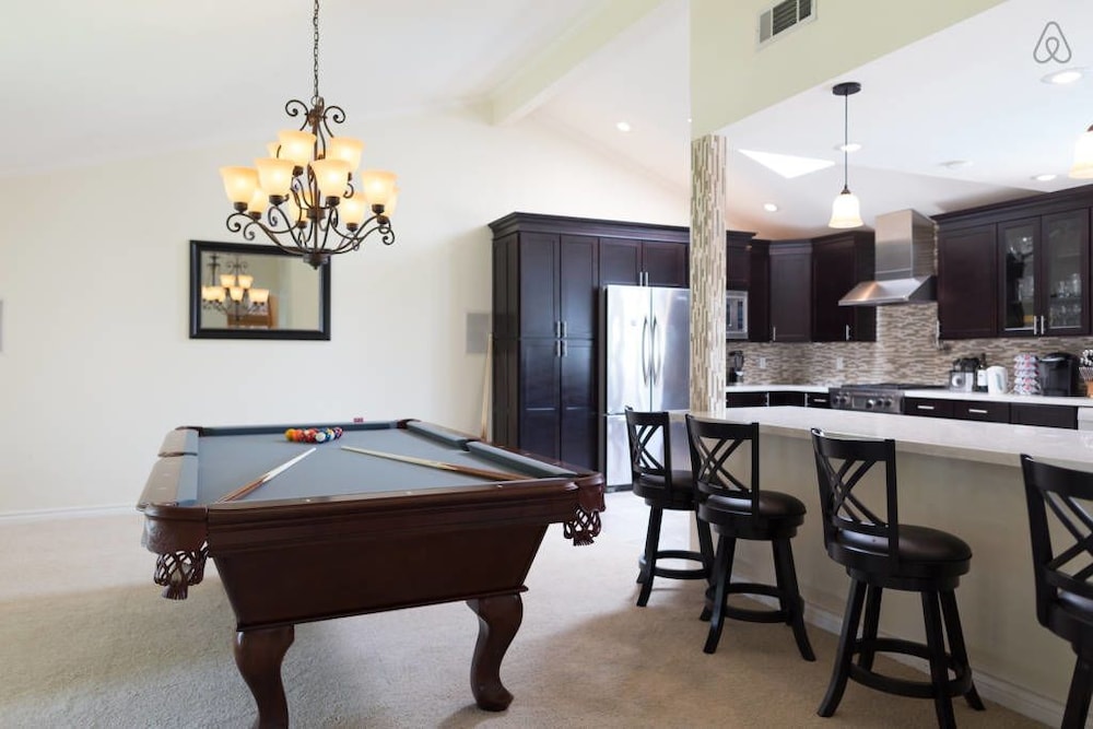 Luxurious 4BR 9m to Las Vegas Strip - photo 21