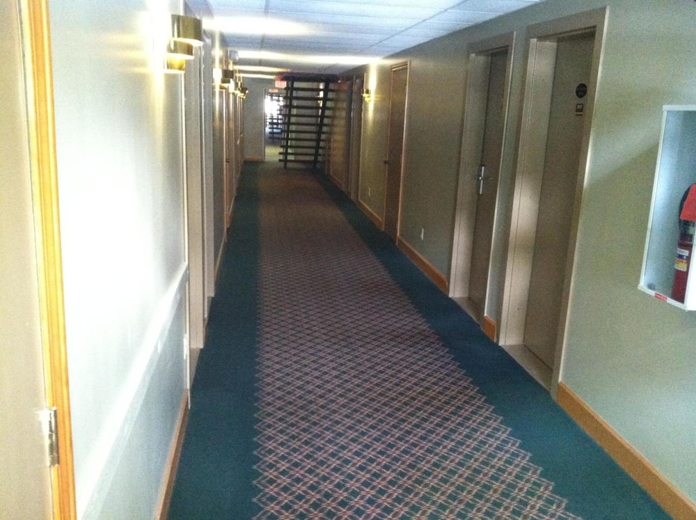 Heritage Inn - photo 31