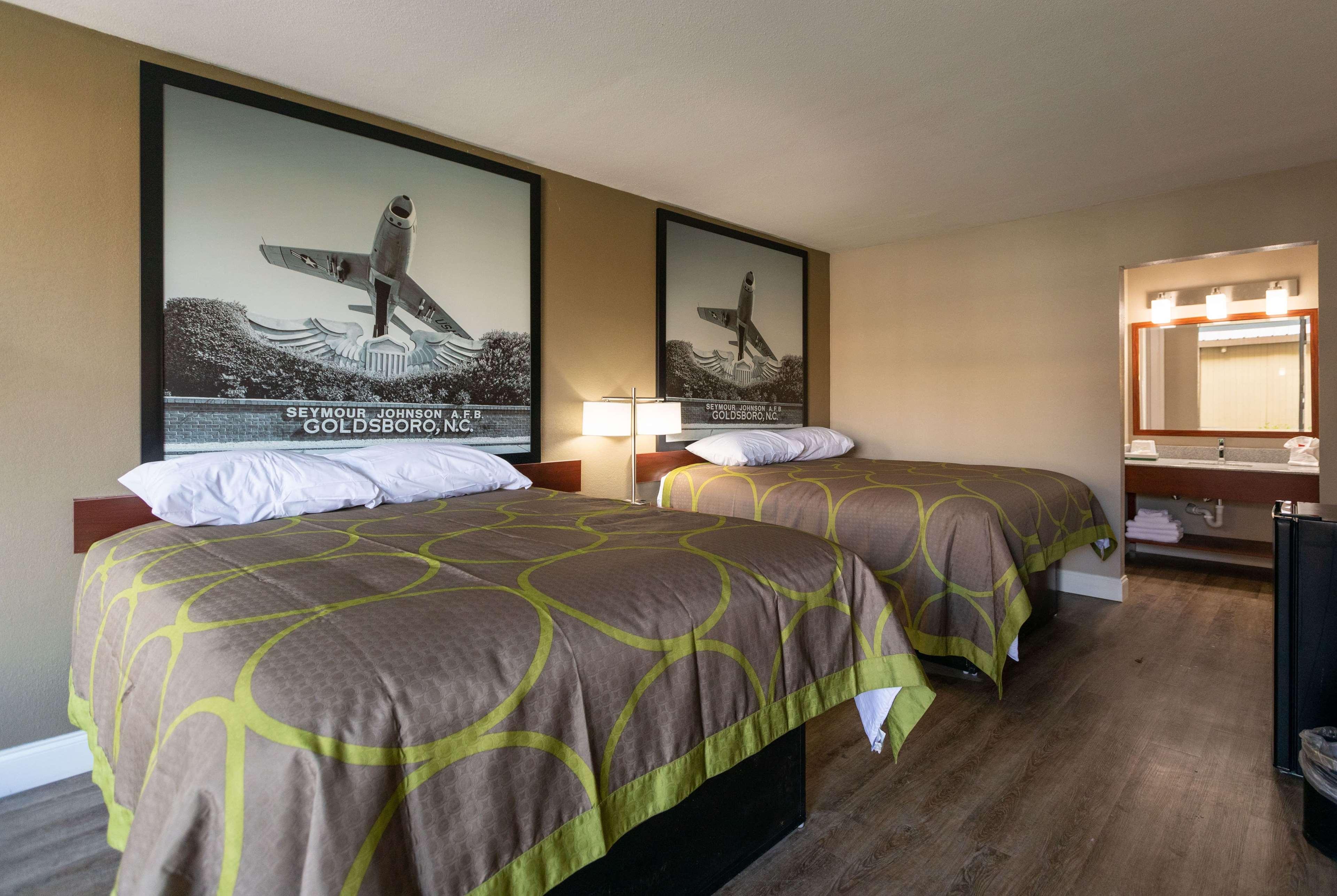 Super 8 by Wyndham Goldsboro - photo 10