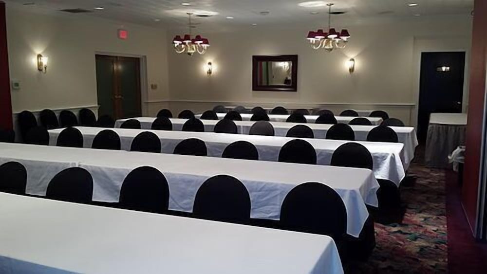 The Country Inn of Berkeley Springs - photo 32