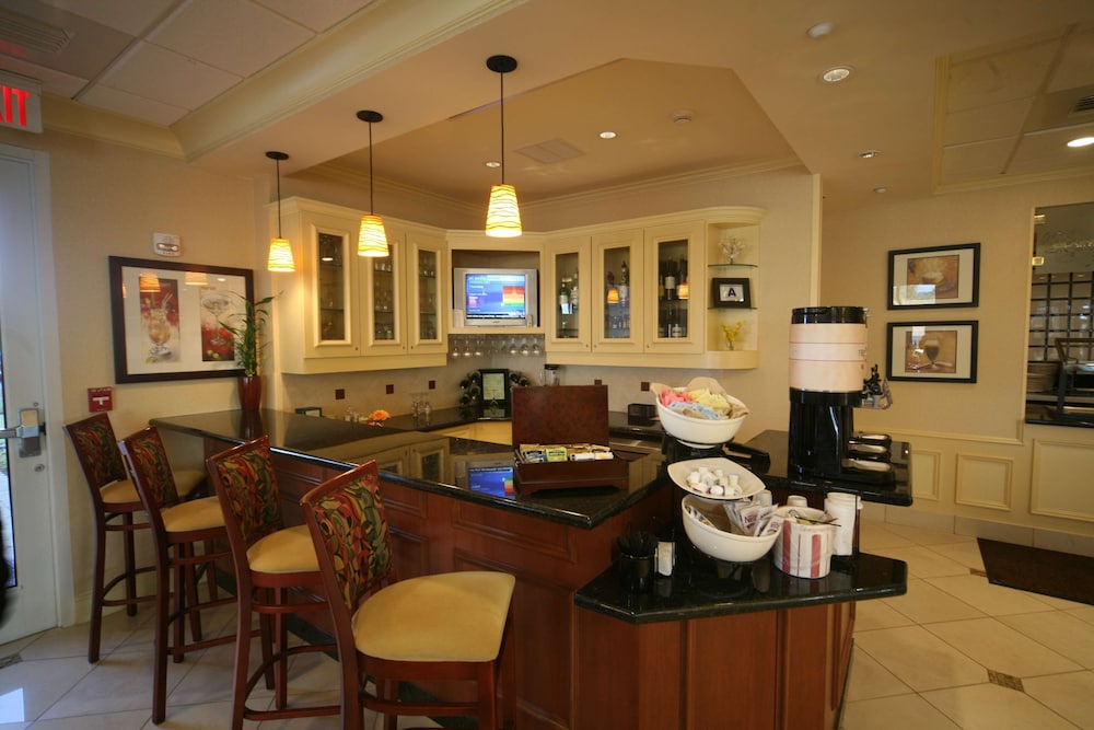 Hilton Garden Inn Anderson - photo 29