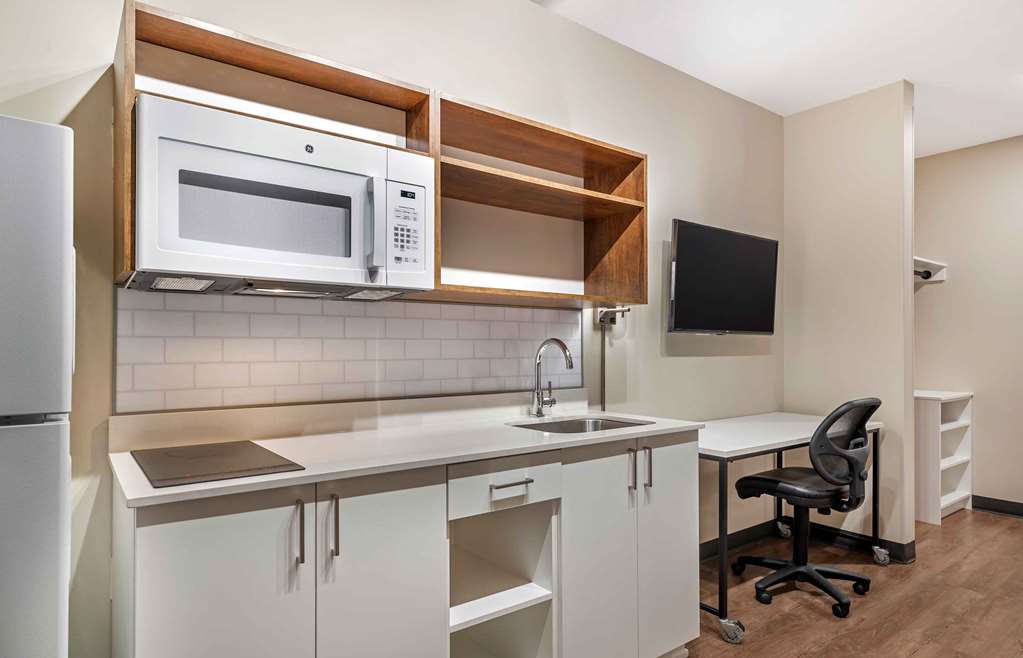 Extended Stay America Premier Suites Atlanta Newnan - photo 11