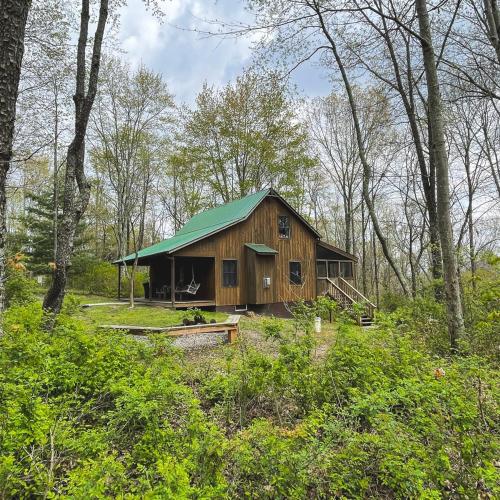 Hawks Peak by The Chalets - last minute hotel in Logan
