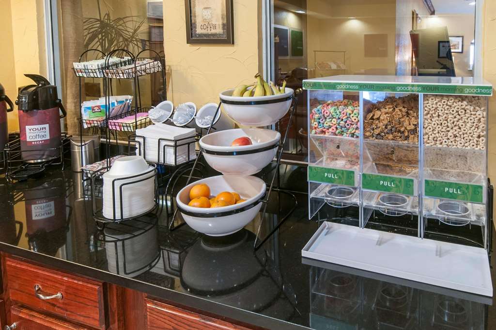 Comfort Inn North Conroe - photo 38