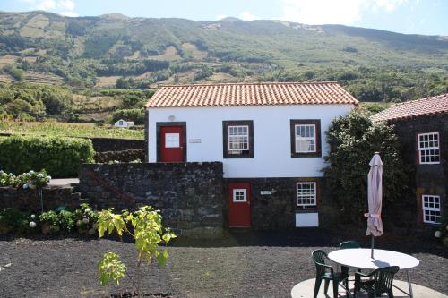 Aldeia das Cagarras in Sao Roque Do Pico, Portugal