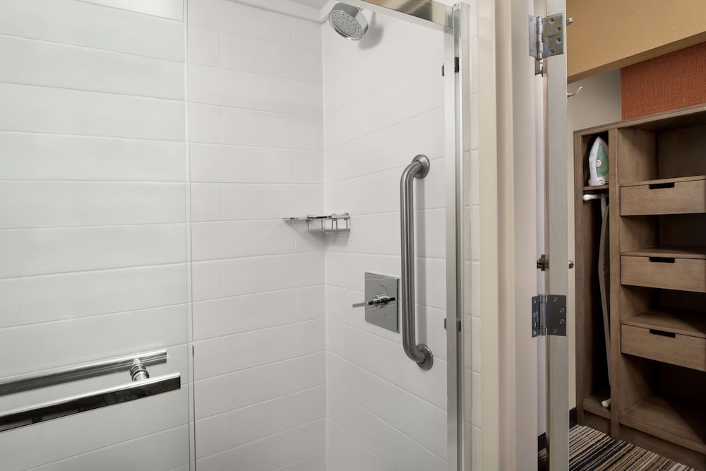 Hilton Garden Inn Charlotte Mooresville - photo 19