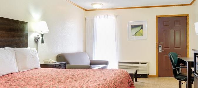 Days Inn Kansas City MO Near Worlds of Fun - photo 4