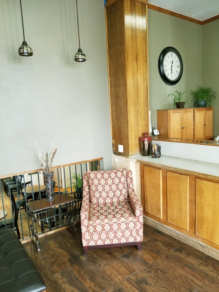 FairBridge Inn Coeur d'Alene - photo 6
