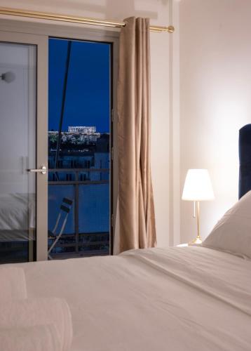 Luxury View of Acropolis — 4-Star Luxury Hotel in Athens, Greece
