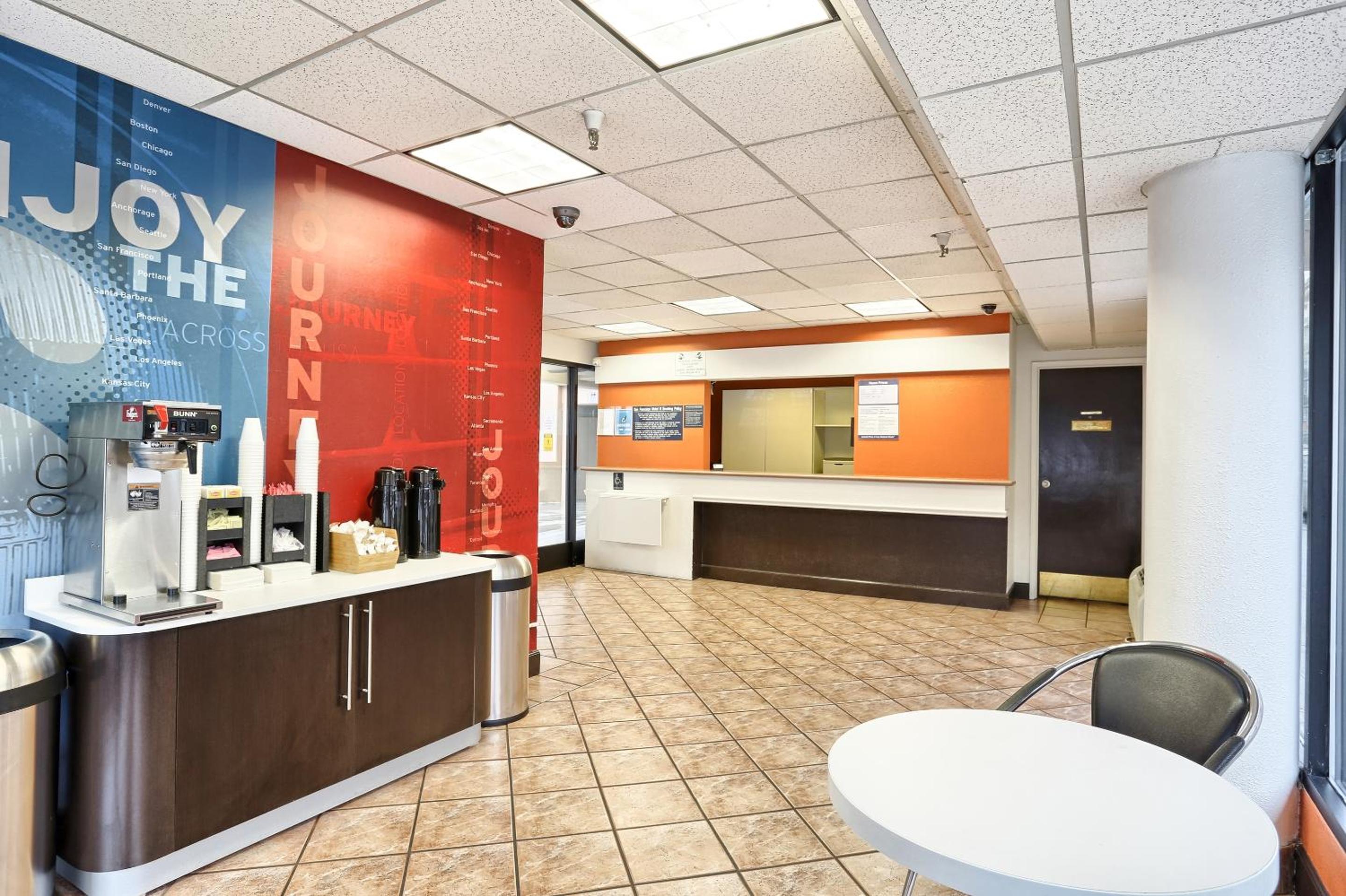 Cathedral Hill Hotel - photo 14