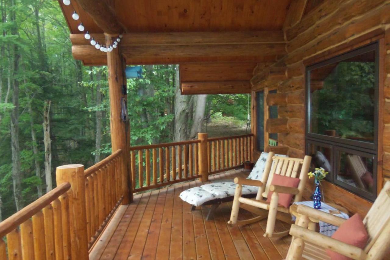 Salmon Run — hotel in Thompsonville