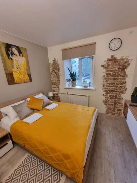 V Tver na Sutki boulevard Radysheva 29 in Tver, Russia