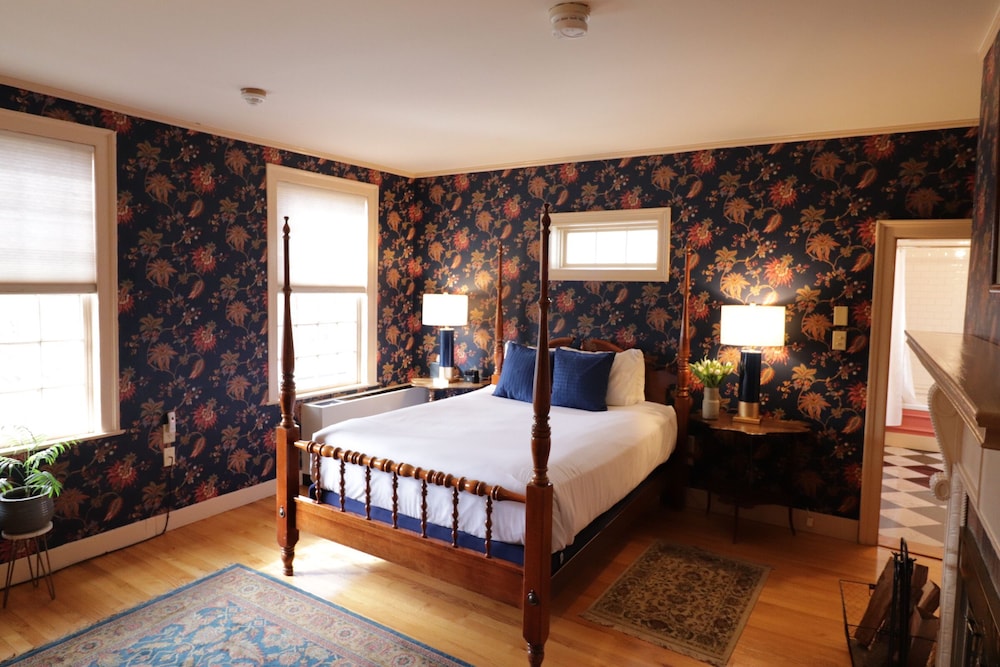 Swift House Inn - photo 56