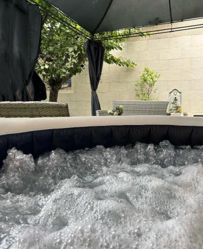 Studio Jacuzzi a L'abri Des Vents - last minute hotel in Carcassonne