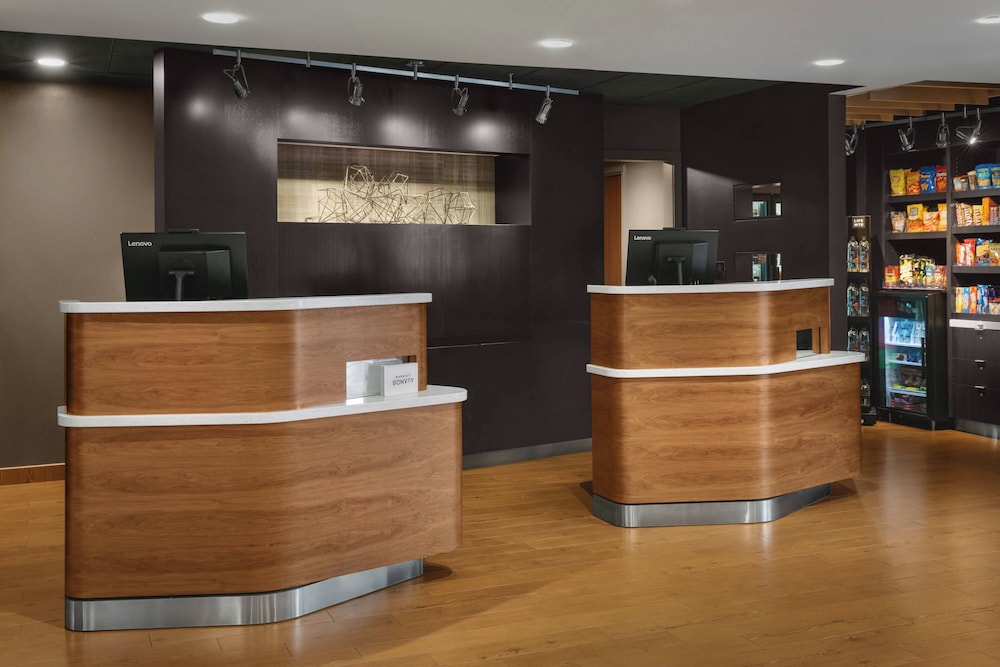 Courtyard Philadelphia Valley Forge King of Prussia - photo 2