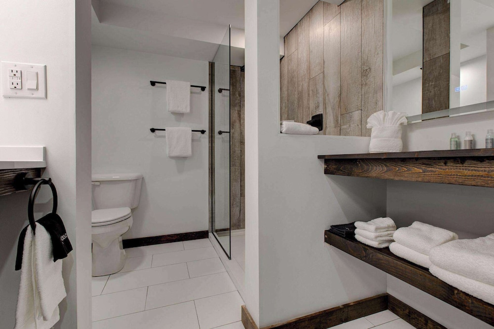 Hotel LEX Trademark Collection by Wyndham - photo 32