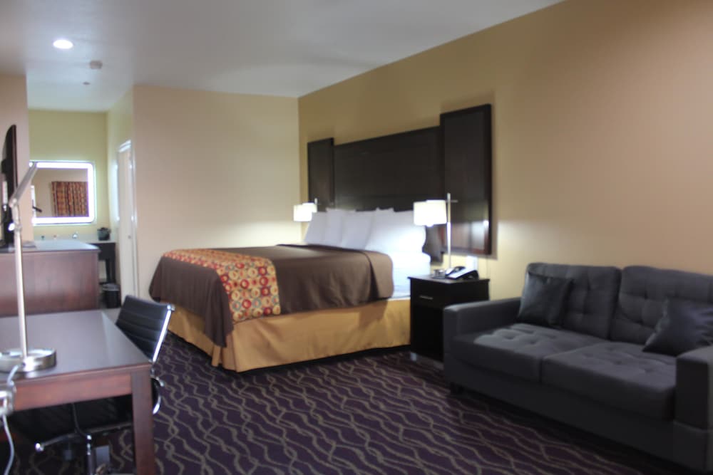 Express Inn & Suites Bush Airport - photo 8
