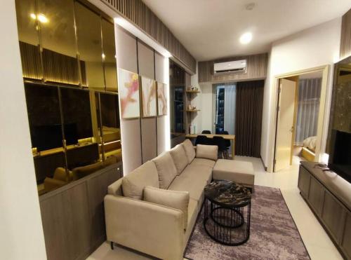 Apartment 2 Bed Room Benson Tower 32nd Floor by Lavida in Surabaya, Indonesia