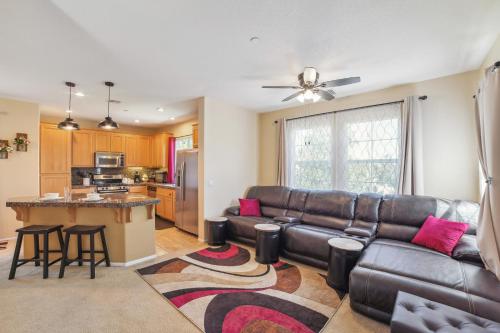 Modern Moreno Valley Oasis With Private Patio — Moreno Valley
