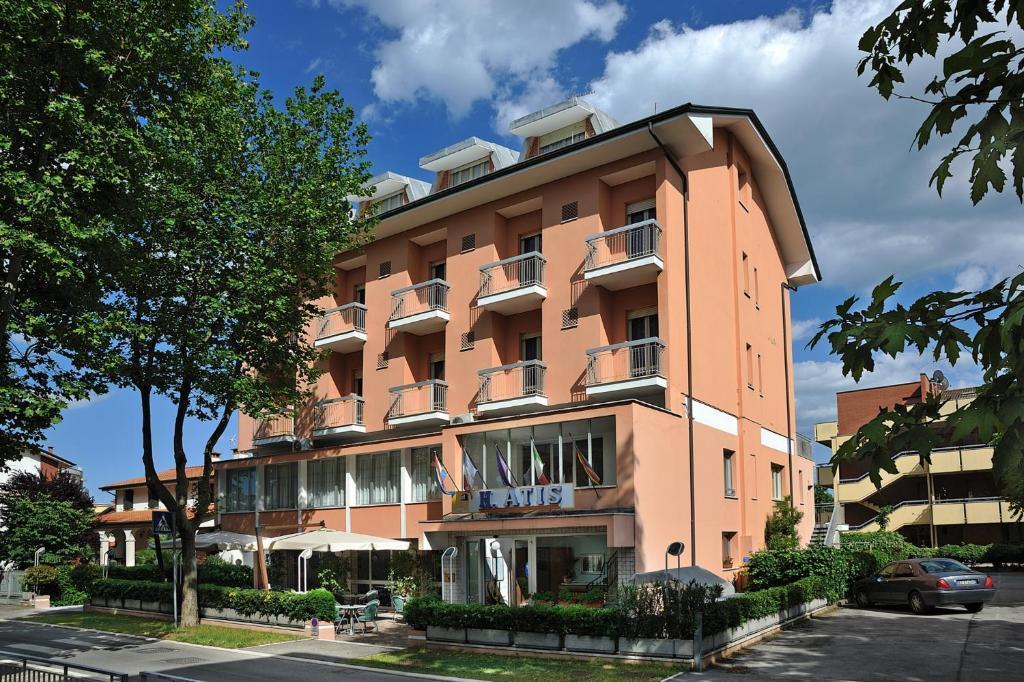 Hotel Atis - carbon neutral hotel in Unknown City