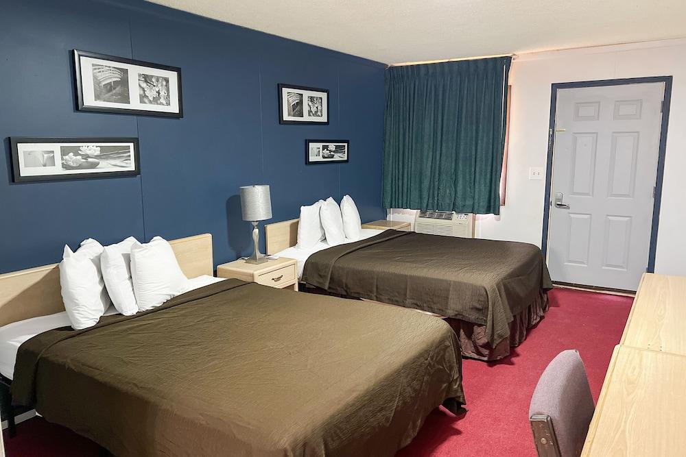 Country Club Inn - photo 9