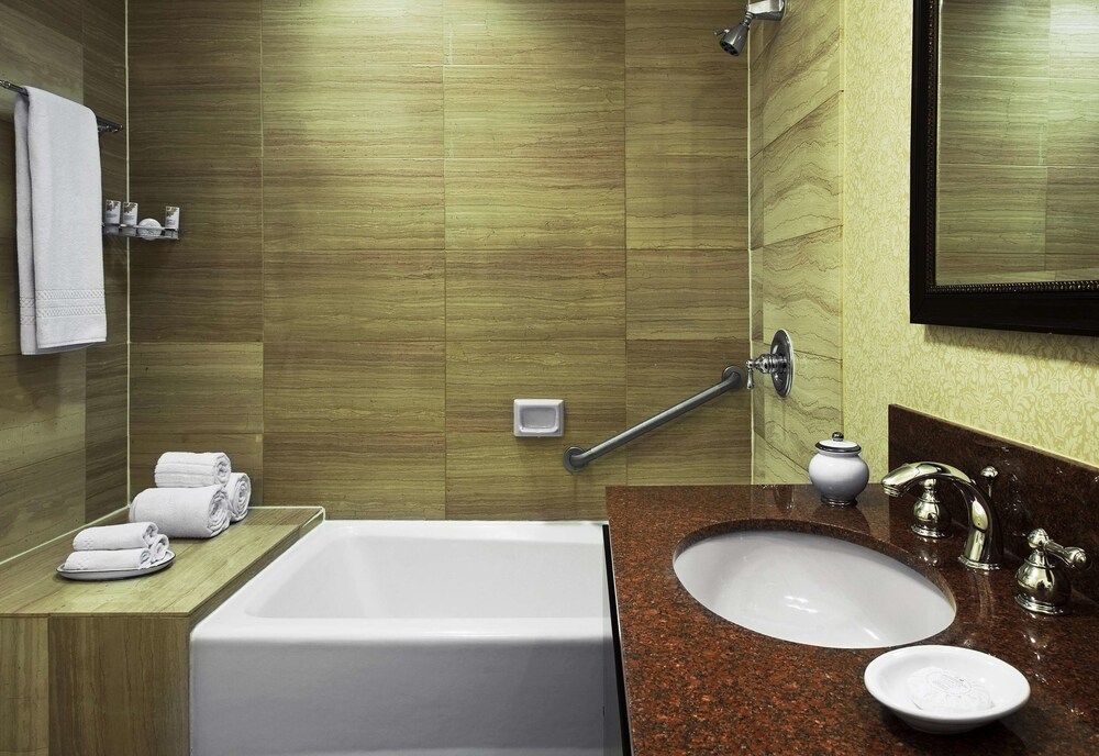 The Fairfax at Embassy Row - photo 22